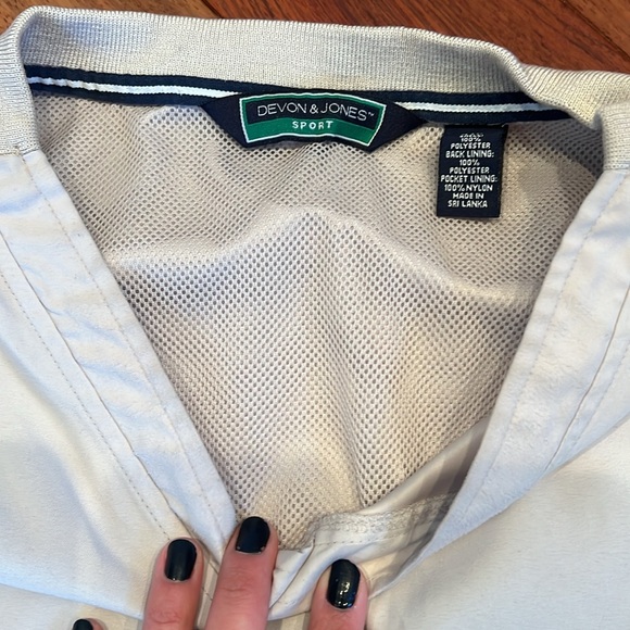 Men’s Short Sleeves Golf Windbreaker - Picture 2 of 9